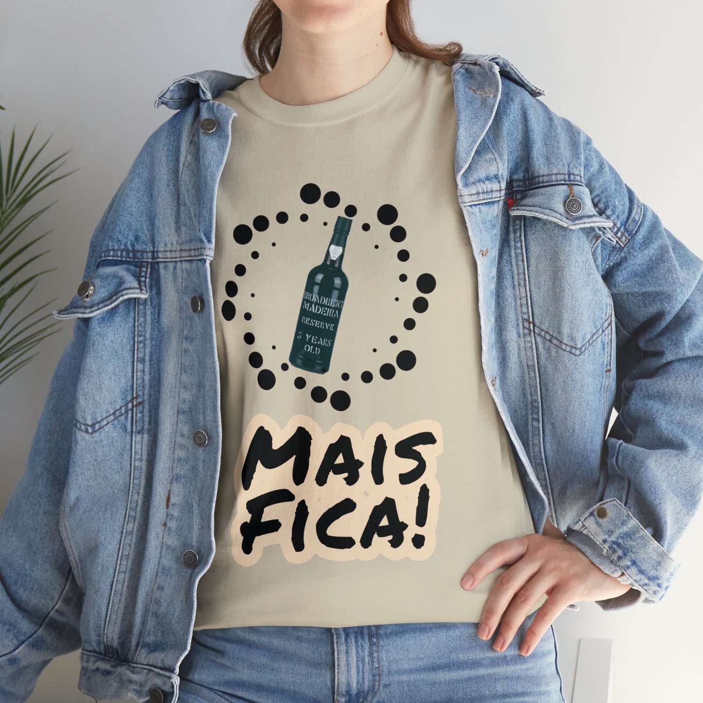 Mais Fica Tee
